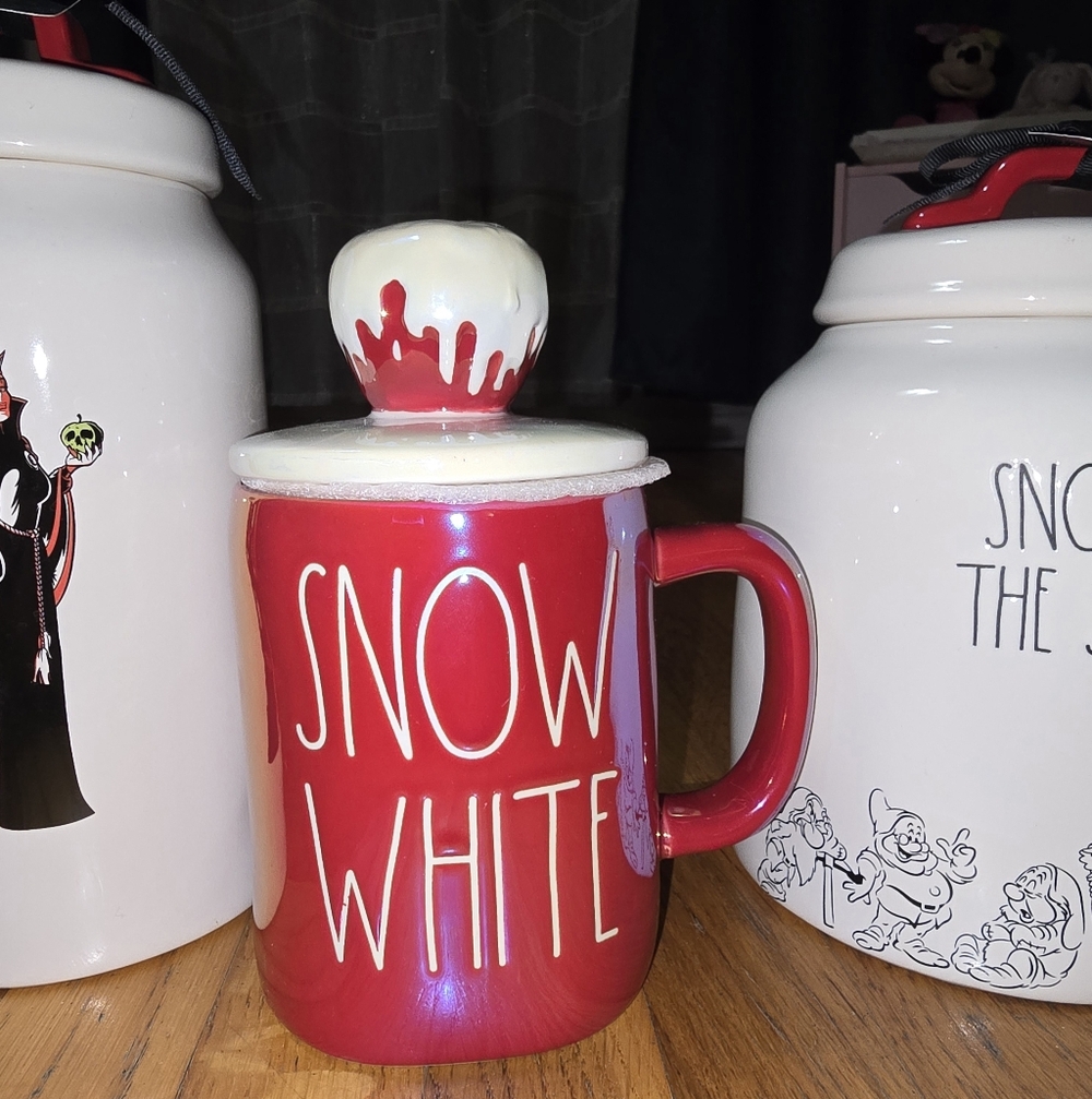 Rae Dunn Snow White Seven Dwarfs, Evil Queen Canisters & Poison Apple Mug Bundle - Picture 3 of 9